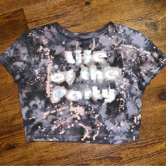 ⭐️Wild Fable “Life Of The Party” Purple & Gray Short Sleeve Crop Top Size L - Picture 2 of 9